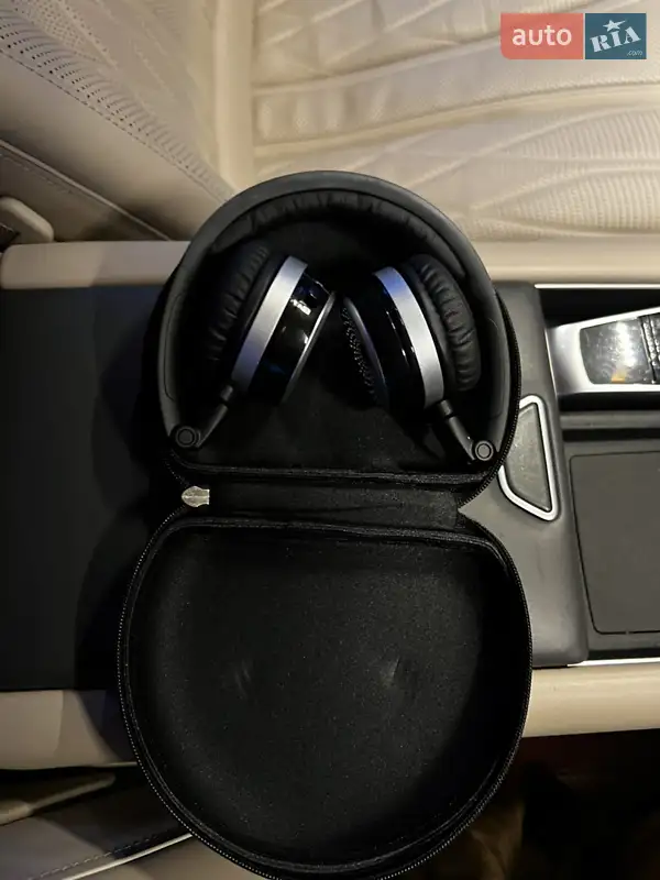 Седан Mercedes-Benz S-Class 2017 в 