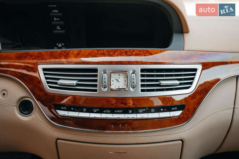 Седан Mercedes-Benz S-Class 2010 в Киеве