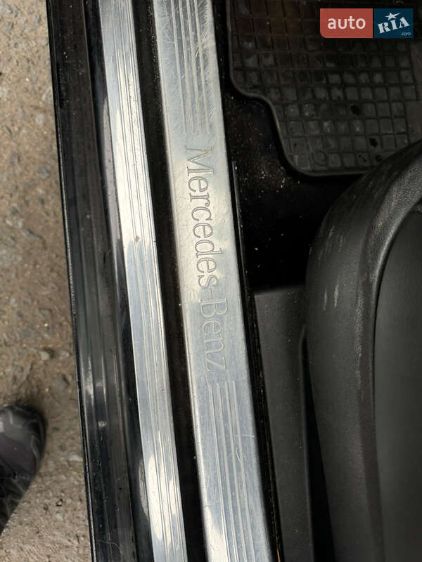 Седан Mercedes-Benz S-Class 2009 в Львові