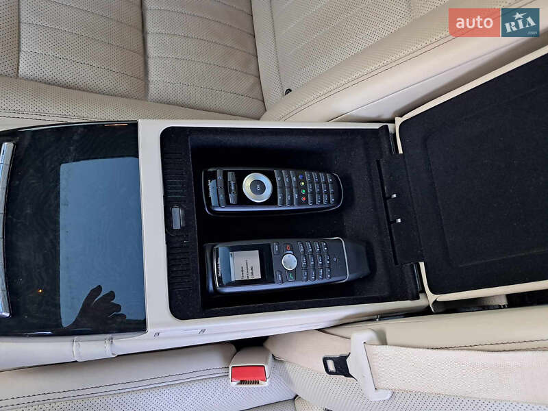 Седан Mercedes-Benz S-Class 2010 в Ивано-Франковске