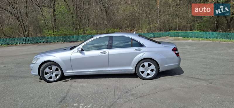 Седан Mercedes-Benz S-Class 2007 в 