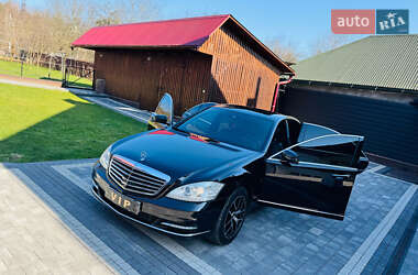 Седан Mercedes-Benz S-Class 2011 в 