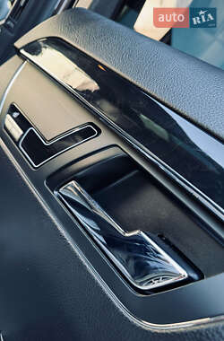 Седан Mercedes-Benz S-Class 2011 в 