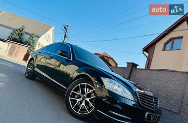 Седан Mercedes-Benz S-Class 2011 в 