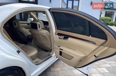 Седан Mercedes-Benz S-Class 2010 в 