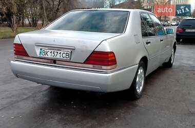 Седан Mercedes-Benz S-Class 1992 в 