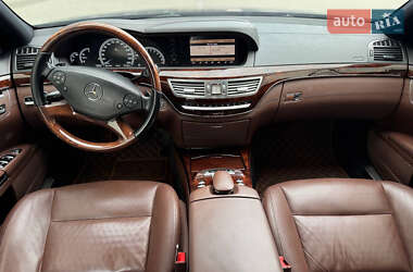 Седан Mercedes-Benz S-Class 2011 в 