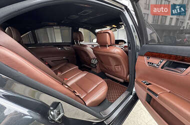 Седан Mercedes-Benz S-Class 2011 в 