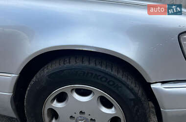 Седан Mercedes-Benz S-Class 1998 в 