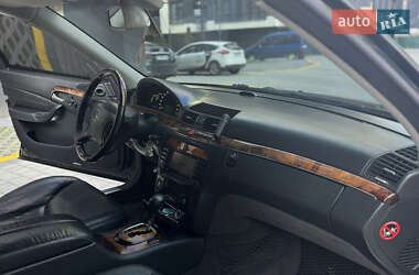 Седан Mercedes-Benz S-Class 2005 в 