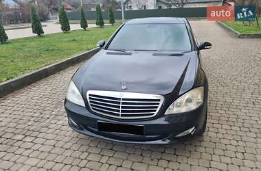Седан Mercedes-Benz S-Class 2006 в 