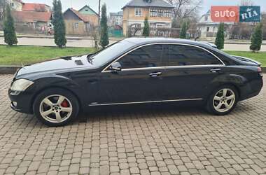 Седан Mercedes-Benz S-Class 2006 в 