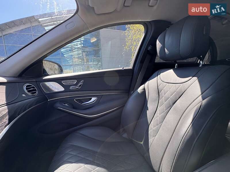 Седан Mercedes-Benz S-Class 2018 в Києві