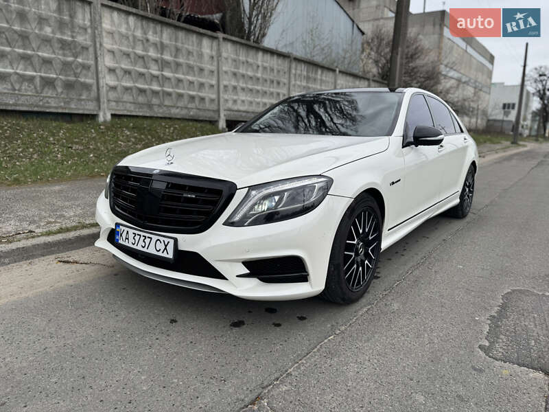 Седан Mercedes-Benz S-Class 2006 в 