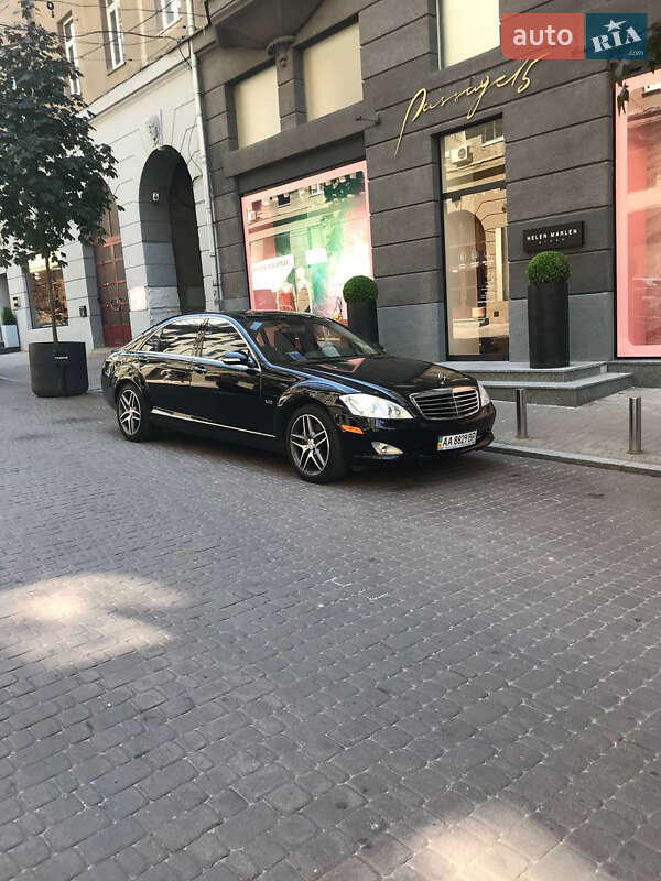 Седан Mercedes-Benz S-Class 2007 в 