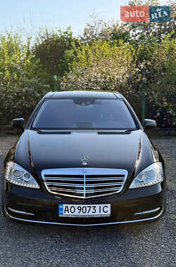 Седан Mercedes-Benz S-Class 2010 в 