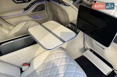 Седан Mercedes-Benz S-Class 2022 в 