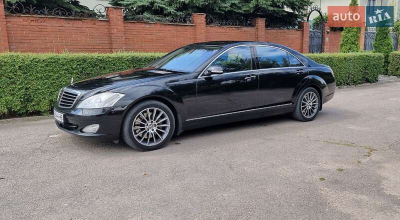 Mercedes-Benz S-Class 2007