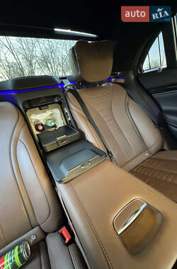 Седан Mercedes-Benz S-Class 2018 в 