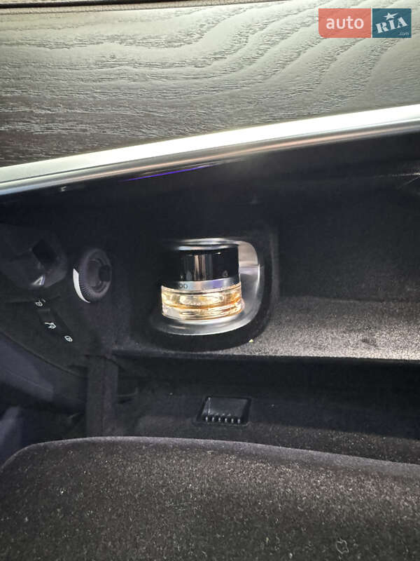 Седан Mercedes-Benz S-Class 2018 в Черкасах фото 24 Седан Mercedes-Benz S-Class 2018 в Черкасах