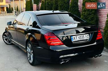 Седан Mercedes-Benz S-Class 2006 в 