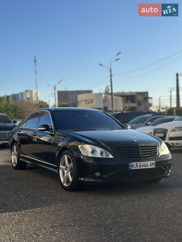 Седан Mercedes-Benz S-Class 2008 в 