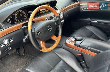 Седан Mercedes-Benz S-Class 2006 в 