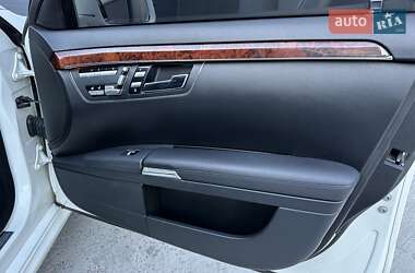 Седан Mercedes-Benz S-Class 2008 в 