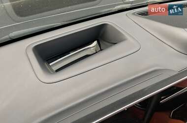 Седан Mercedes-Benz S-Class 2021 в 