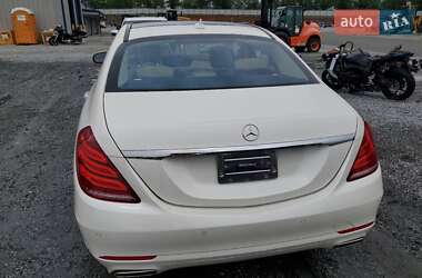Седан Mercedes-Benz S-Class 2015 в 