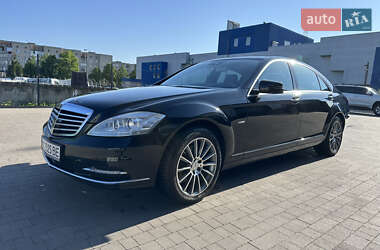 Седан Mercedes-Benz S-Class 2011 в Луцке