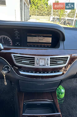 Седан Mercedes-Benz S-Class 2011 в 