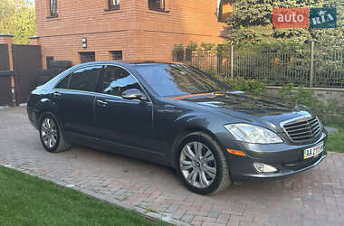 Седан Mercedes-Benz S-Class 2008 в 