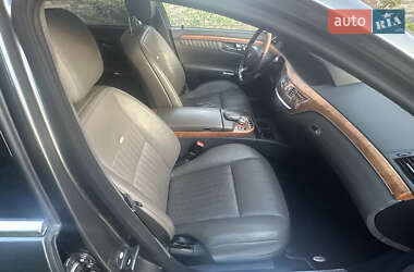Седан Mercedes-Benz S-Class 2008 в 