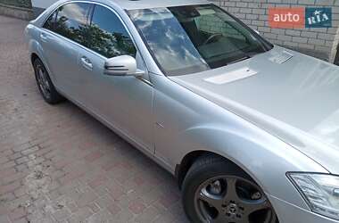 Седан Mercedes-Benz S-Class 2011 в 