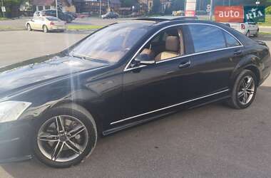Седан Mercedes-Benz S-Class 2008 в 