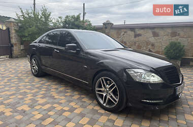 Седан Mercedes-Benz S-Class 2011 в Могилів-Подільському