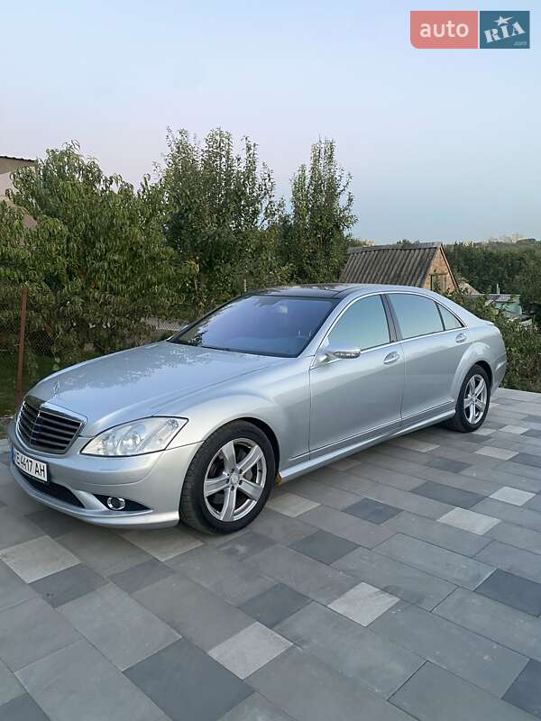 Седан Mercedes-Benz S-Class 2008 в Днепре