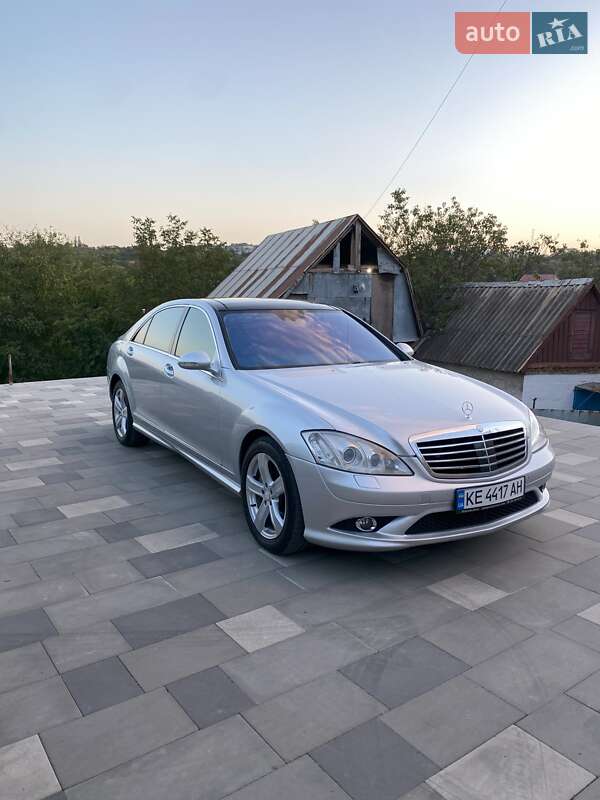 Седан Mercedes-Benz S-Class 2008 в Днепре