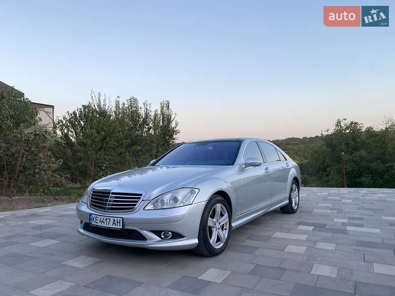 Седан Mercedes-Benz S-Class 2008 в Днепре