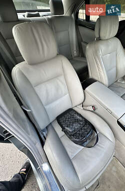 Седан Mercedes-Benz S-Class 2012 в 