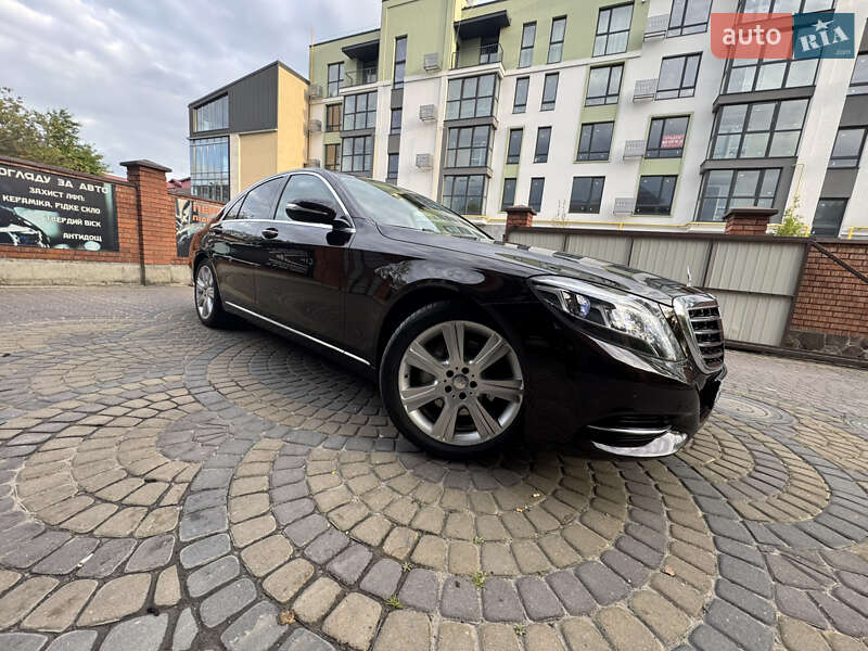 Седан Mercedes-Benz S-Class 2015 в 