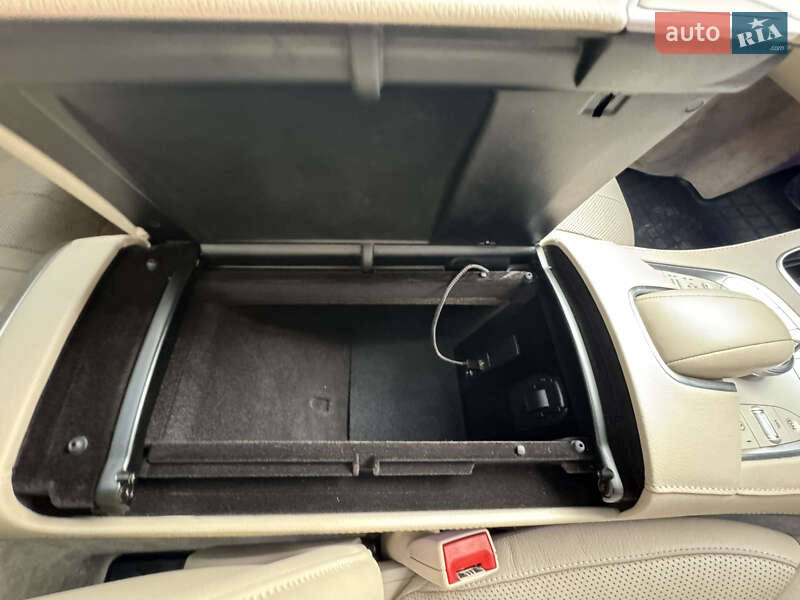 Седан Mercedes-Benz S-Class 2015 в Львове