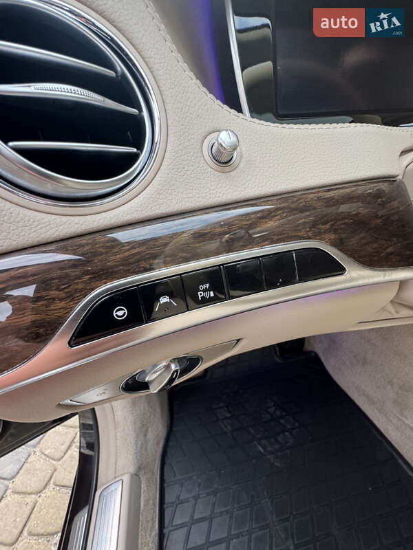 Седан Mercedes-Benz S-Class 2015 в Львове