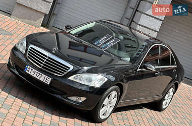 Седан Mercedes-Benz S-Class 2009 в Ивано-Франковске