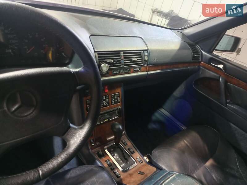 Седан Mercedes-Benz S-Class 1993 в Киеве