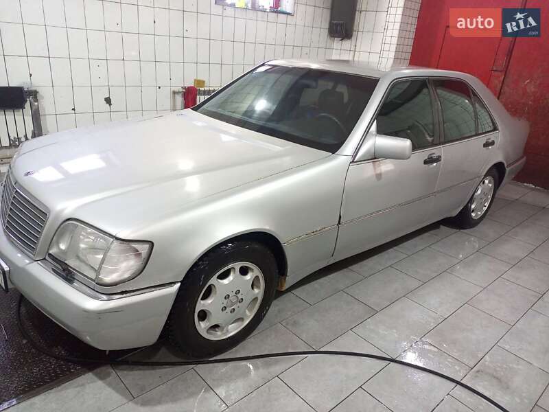 Седан Mercedes-Benz S-Class 1993 в 