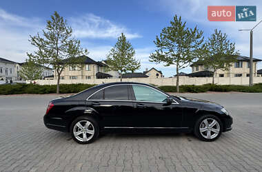 Седан Mercedes-Benz S-Class 2012 в 