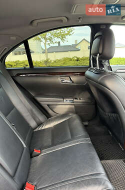 Седан Mercedes-Benz S-Class 2012 в 