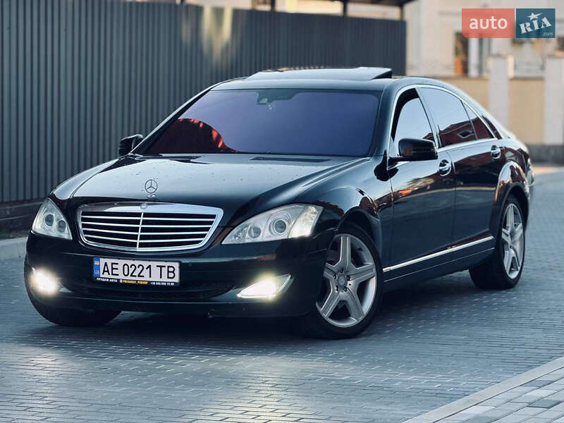 Седан Mercedes-Benz S-Class 2007 в 